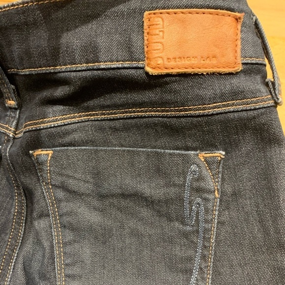 Sold Design Lab Capris Cropped Jeans - Picture 5 of 8